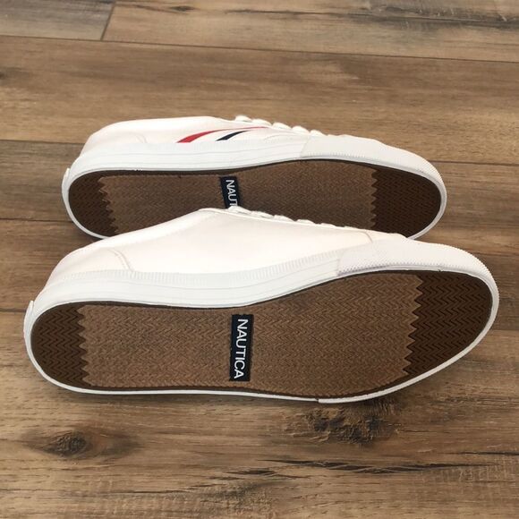 Brand New White Nautica sneaker - Picture 7 of 7